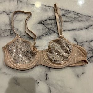 Nude bling bra